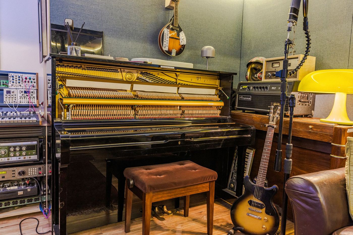 Yamaha U1 piano